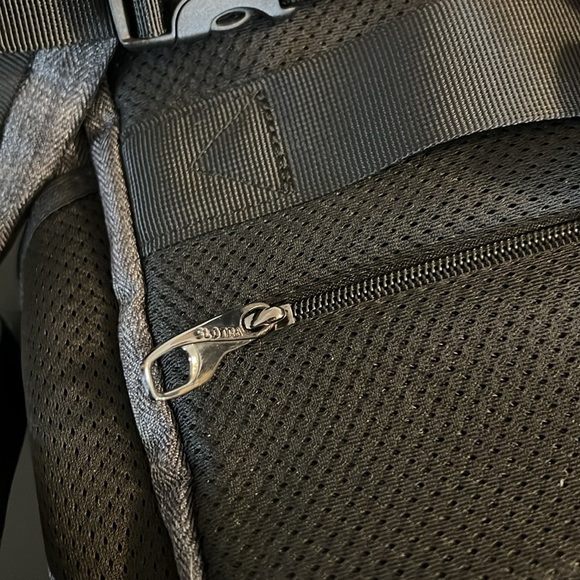 Slotra Gray Backpack - Picture 9 of 15